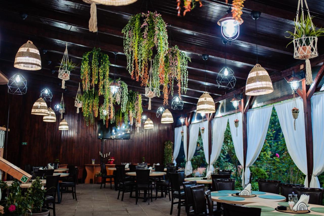 Hotel Roxy & Maryo- Restaurant -Terasa- Loc De Joaca Pentru Copii -Parcare Gratuita Eforie Nord Zewnętrze zdjęcie
